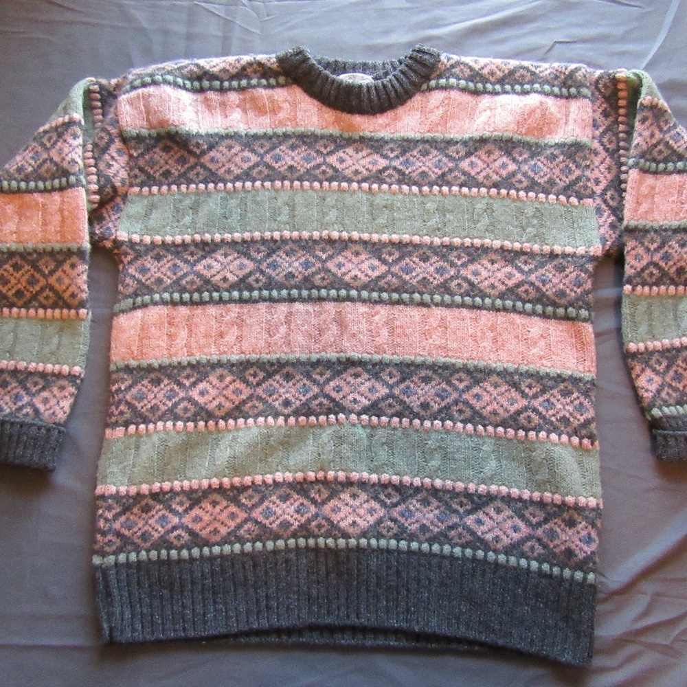 Womens Vtg Clan Royal Edinburgh Wool Sweater Sz S